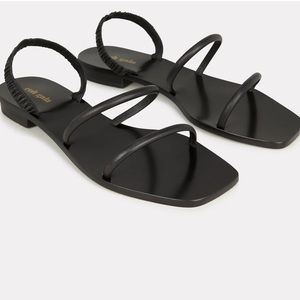 Cult Gaia Black Mona Sandals Size 7